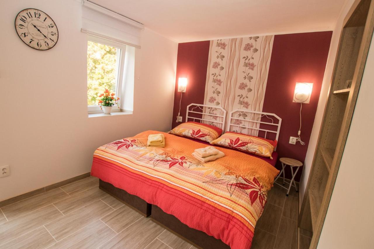 Apartment Blehovi Mala Velen Extérieur photo